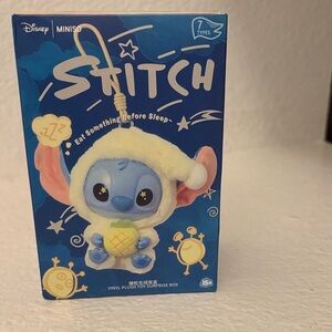 Disney Stitch Blue and Cream Vinyl Figure
